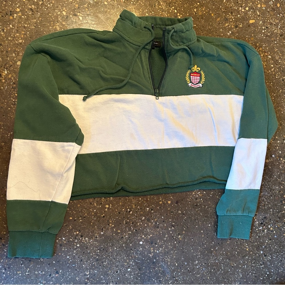 FREE with purchase: Cropped Quarter Zip Sweatshirt Monaco Emblem - Picture 9 of 9